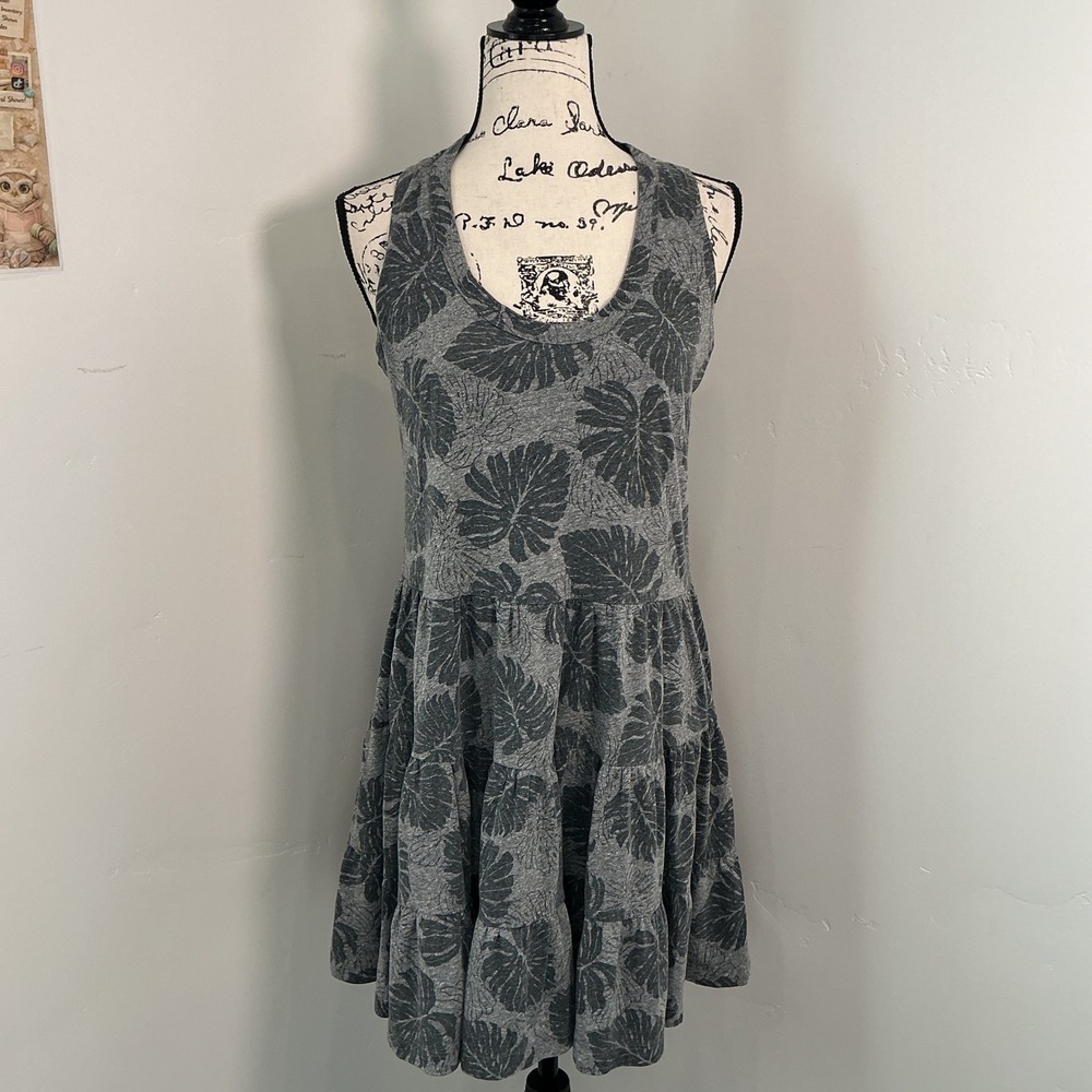 Sol Angeles Tropical Palm Leaf Tiered Mini Dress Gray Racerback Size Medium